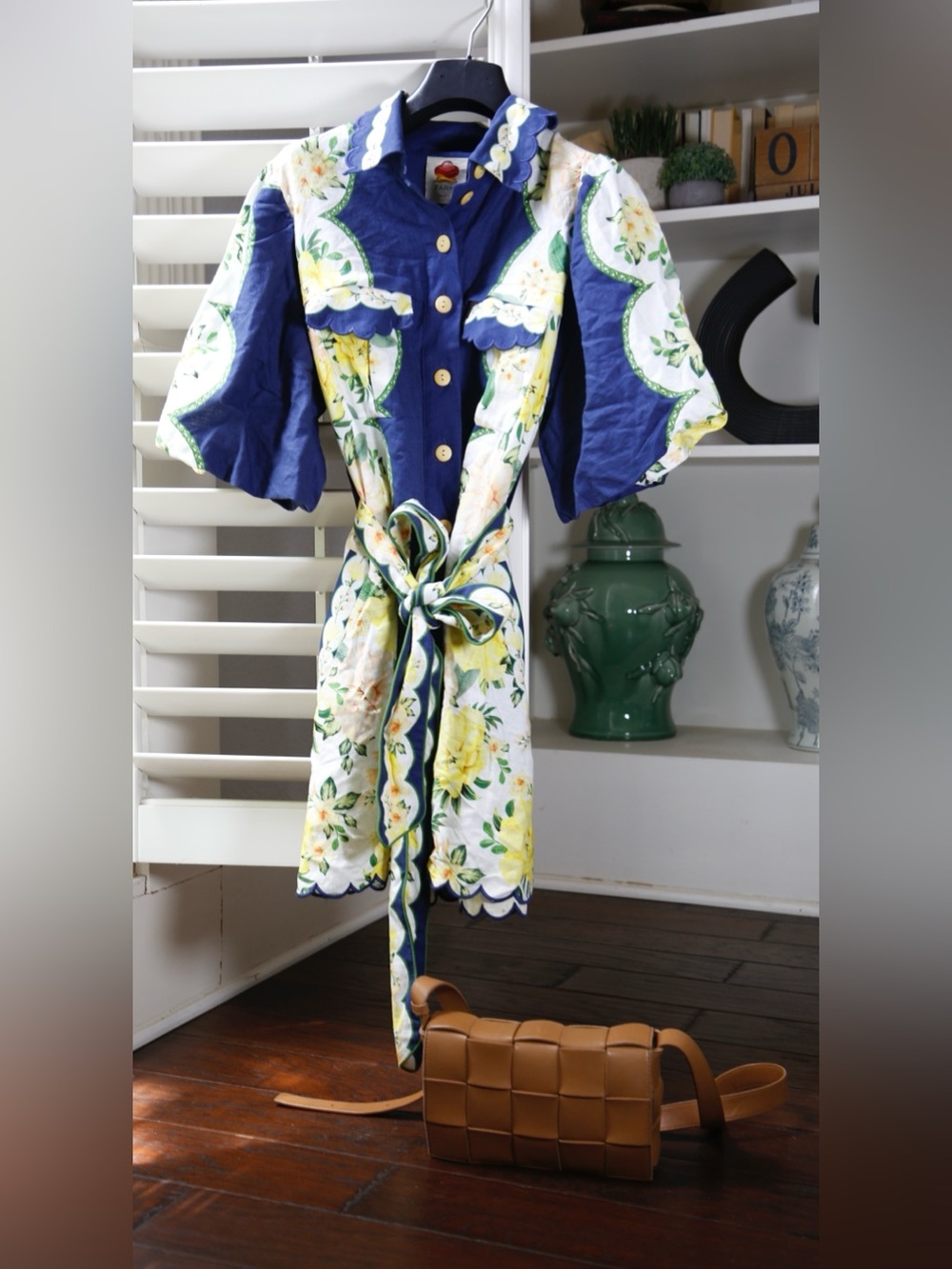FARM Rio Navy Button-Up with Yellow Accent - Picture 4 of 4